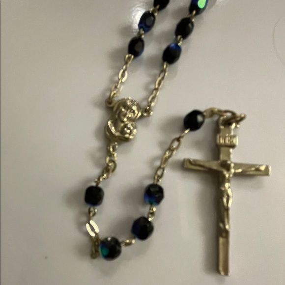 Metallic Navy Blue Rosary with Mary - Picture 3 of 3